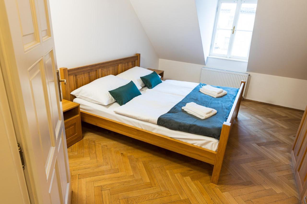 White Swan Boutique Praha