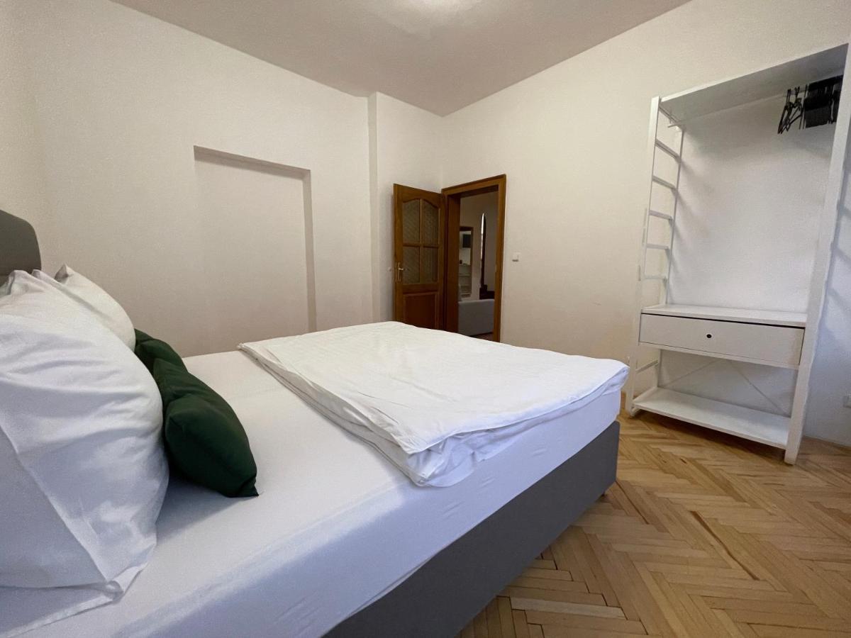 White Swan Boutique Apartmán